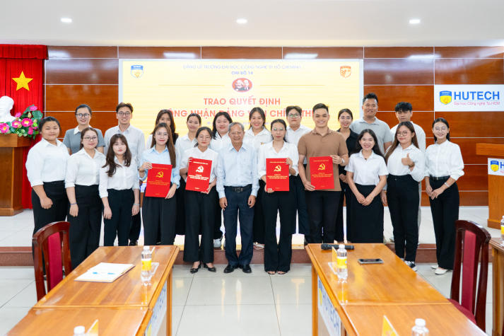 Tuổi trẻ HUTECH lan tỏa niềm tin với Đảng và lý tưởng cách mạng qua Cuộc thi “Tuổi trẻ sắt son” lần 5 132