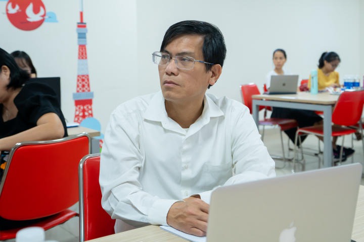 Viện Công nghệ Việt - Nhật tổ chức tập huấn “Tư duy thiết kế dự án” cho đông đảo CB-GV-NV Trường 43