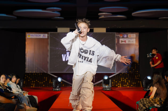 Loạt sân chơi học thuật - văn hóa nghệ thuật - thể thao cho sinh viên HUTECH thỏa sức hòa cùng đam mê 131