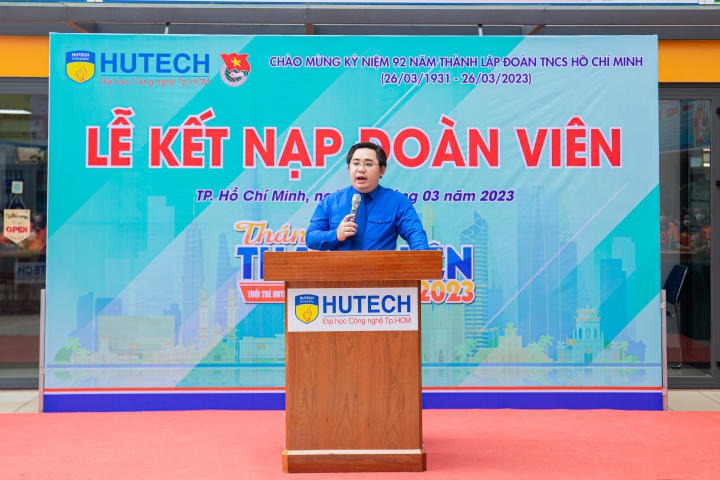 136 sinh viên HUTECH được kết nạp vào Đoàn Thanh niên Cộng sản Hồ Chí Minh 44