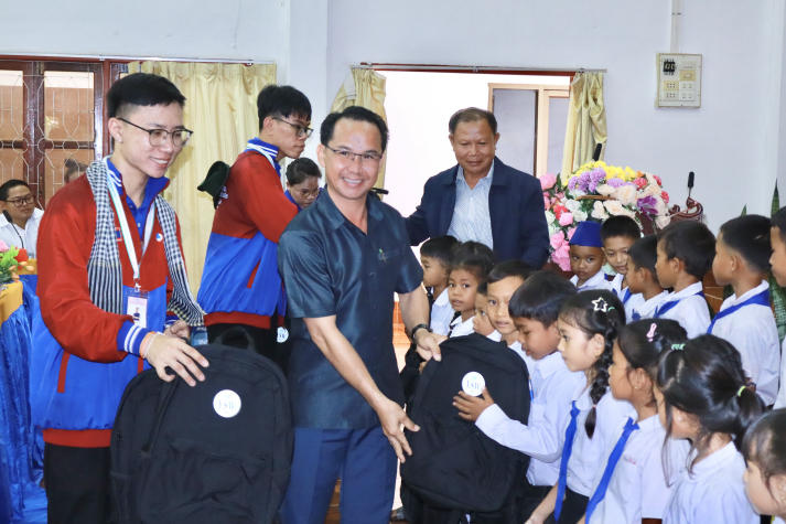 Chiến sĩ HUTECH hoàn thành hành trình tình nguyện quốc tế tại Lào 29