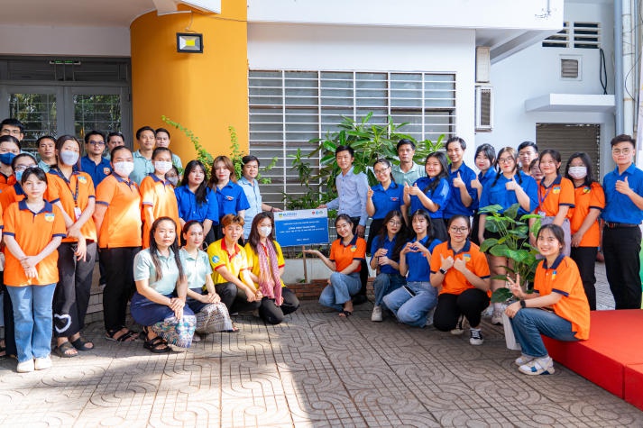 HUTECH khánh thành Công trình Thanh niên Xanh - Sạch - Đẹp tại Ký túc xá sinh viên Lào (TP.HCM) 51
