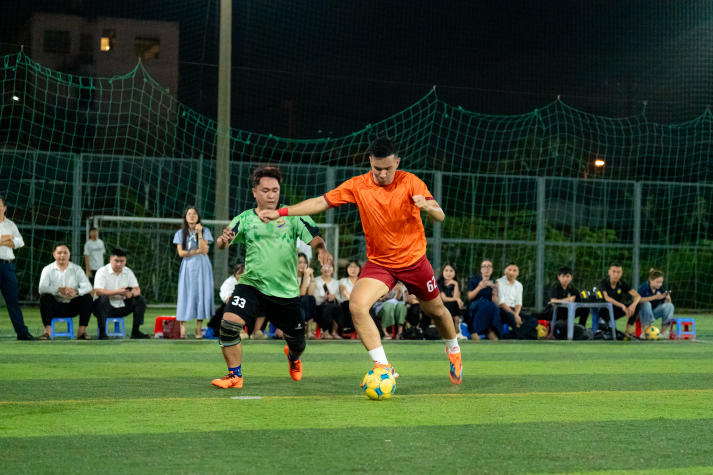 [Hội thao CB-GV-NV HUTECH 2025]: Bóng đá nam khép lại vòng bảng, lộ diện những tấm vé vào Tứ kết 76