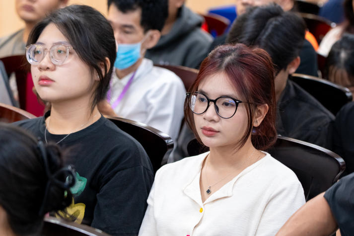 Sinh viên Khoa Kiến trúc - Mỹ thuật nâng tầm tư duy thiết kế không gian sống cùng chuyên gia 38