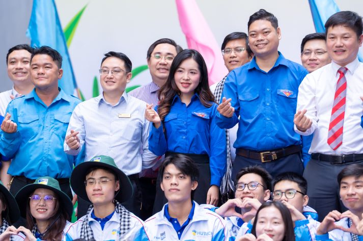 Lễ ra quân Mùa hè xanh HUTECH 2025: Sắc áo xanh tình nguyện vì cộng đồng 194