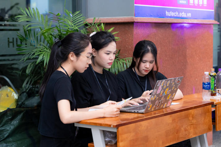 HUTECH-ers mở màn sáng tạo với 02 sự kiện kết thúc học phần Tổ chức sự kiện 117