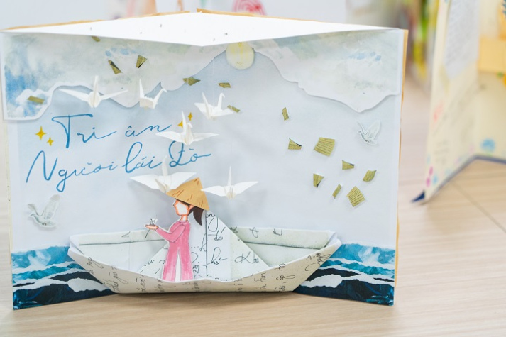 [Ảnh] Sáng tạo và tri ân: Cuộc thi thiết kế thiệp 20/11 của Khoa Kiến trúc - Mỹ thuật HUTECH 49