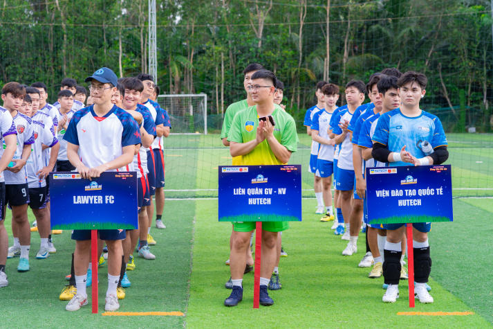 Giải bóng đá Chi bộ 17: Chung sức gây quỹ, thắp sáng mùa Trung thu cho trẻ em Vĩnh Long 44