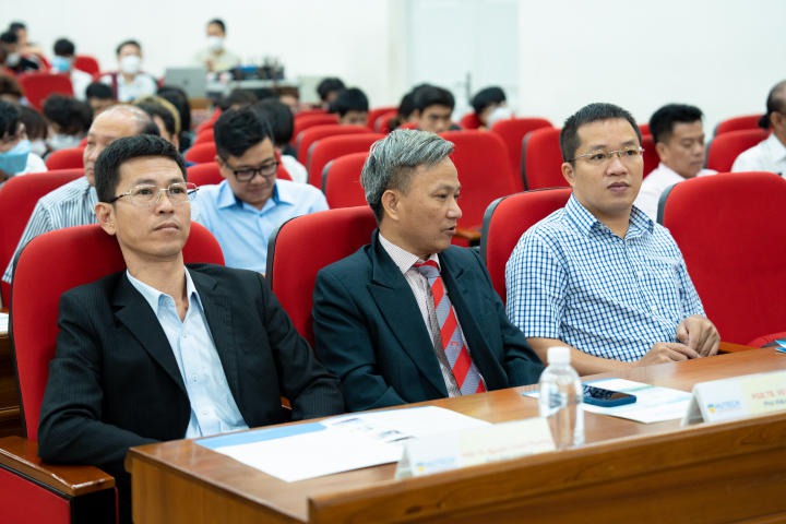 Đại diện HUTECH tham dự chương trình  HUTECH 2