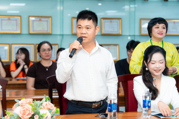 Sinh viên Khoa Tiếng Anh cập nhật xu hướng giảng dạy, định hướng nghề nghiệp thời AI 75