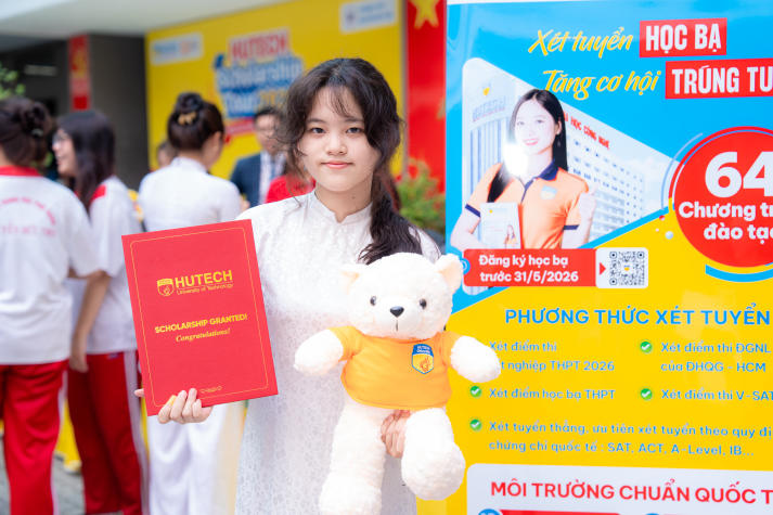 [Ảnh] HUTECH Scholarship Tour 2026 “phủ sóng” học bổng xuyên Việt,  tiếp sức sĩ tử chạm tương lai 44