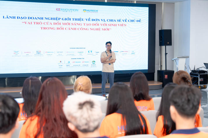 Sinh viên Khoa Khoa học Xã hội và Quan hệ Công chúng khám phá dòng chảy công nghệ tại CT Innovation Hub 4.0 48