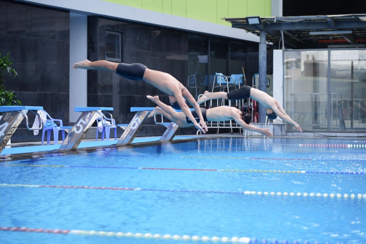 HUTECH ghi điểm tại “Giải bơi lội khối thi đua mở rộng năm học 2023-2024” 56