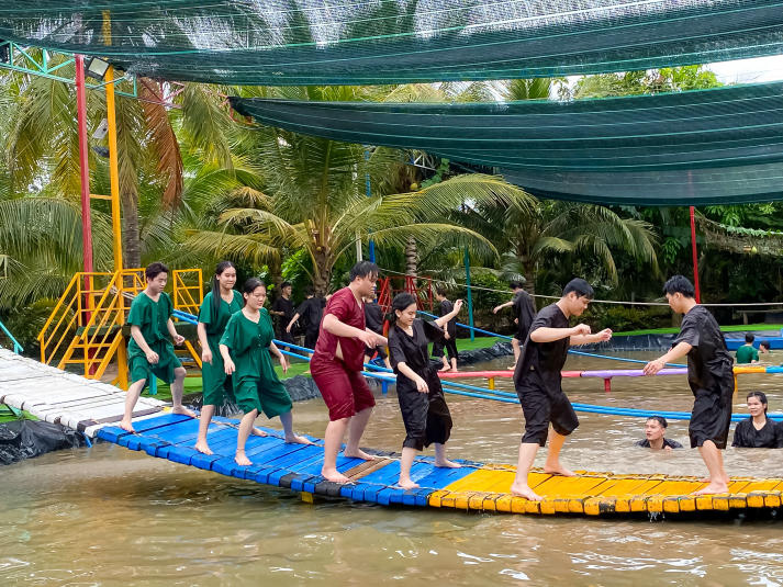 Sinh viên Quản trị dịch vụ du lịch và lữ hành “chạm nghề” từ chuyến thực tế miền Tây 52
