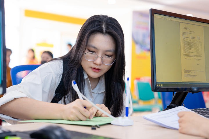 Sinh viên HUTECH đăng ký mua Bảo hiểm y tế năm học 2023-2024 đến hết ngày 15/12 22