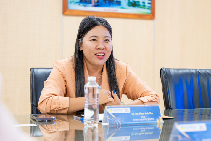 Bước tiến mới trong hợp tác giáo dục giữa Khoa Hàn Quốc học và Trường Đại học Quốc gia Kangwon (Hàn Quốc) 56