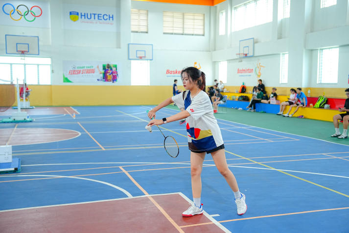 Gen Z toả sáng tài năng thể thao từ loạt sân chơi “đỉnh chop” tại HUTECH 55