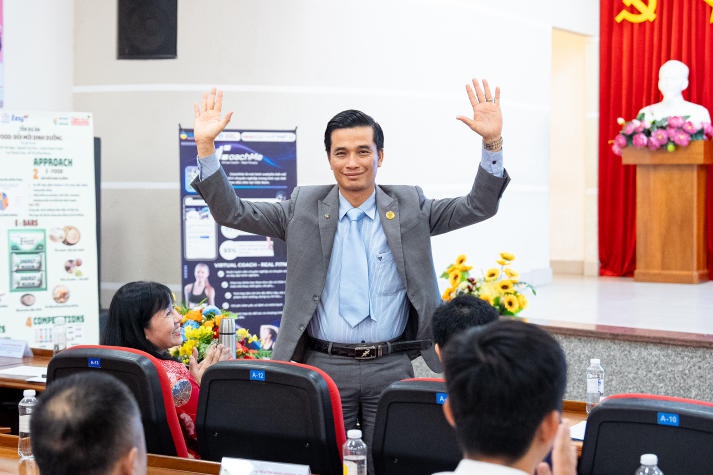 “Cụt yêu đời” Nguyễn Ngọc Nhứt trở thành tân Quán quân HUTECH Startup Wings 2024 42