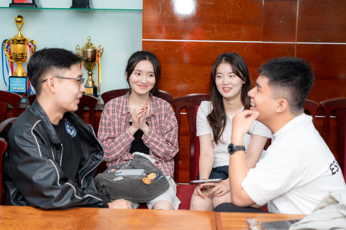HUTECH and HUFS students kick off a series of cultural exchange activities and international project support 52