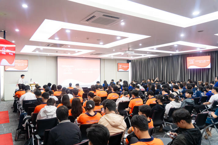 Sinh viên Công nghệ thực phẩm “mắt thấy, tay chạm” quy trình sản xuất xanh tại Nhà máy Ajinomoto Việt Nam 23