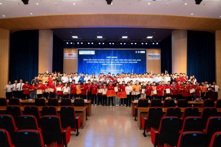 Sinh viên Viện Kỹ thuật bứt phá thành tích, sẵn sàng chinh phục năm học mới 87