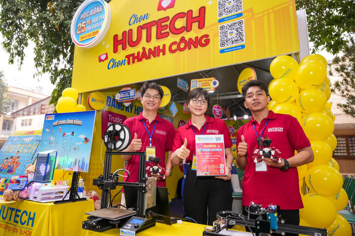 Tư vấn mùa thi năm 2025 tại Đồng Nai: HUTECH giải đáp “tất tần tật” thắc mắc ngành nghề, học phí, học bổng cho teen 2k7 39
