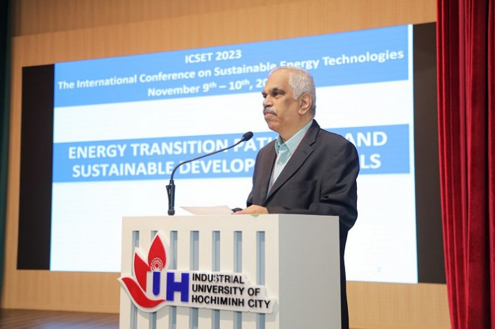 HUTECH đồng tổ chức Hội nghị Khoa học quốc tế “Công nghệ năng lượng bền vững” (ICSET 2023) 42