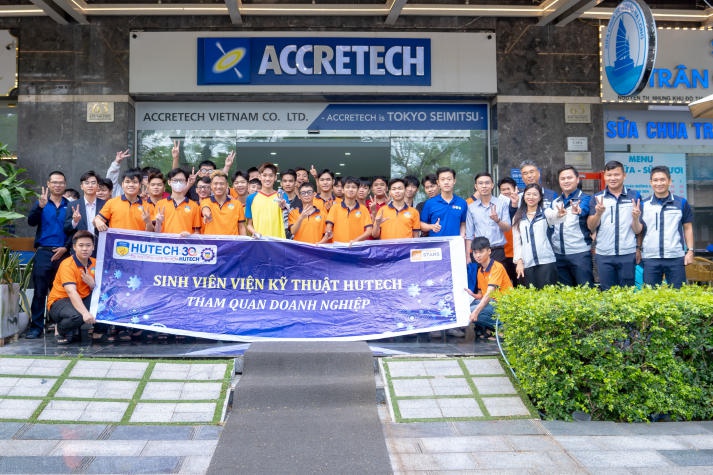 Tham quan Accretech Việt Nam, sinh viên Kỹ thuật cơ khí khám phá máy móc hiện đại 5