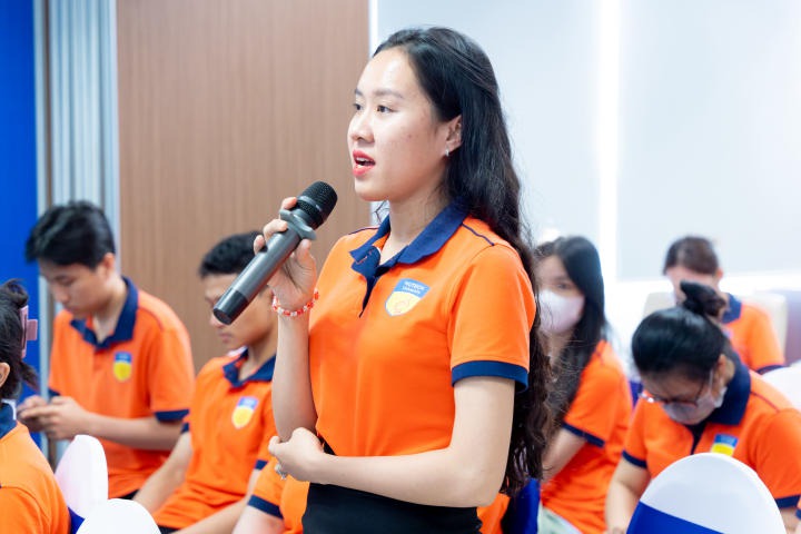 [Video] Sinh viên Khoa Luật HUTECH gặp gỡ chuyên gia, tìm hiểu cơ hội nghề nghiệp tại Ngân hàng Bản Việt 62