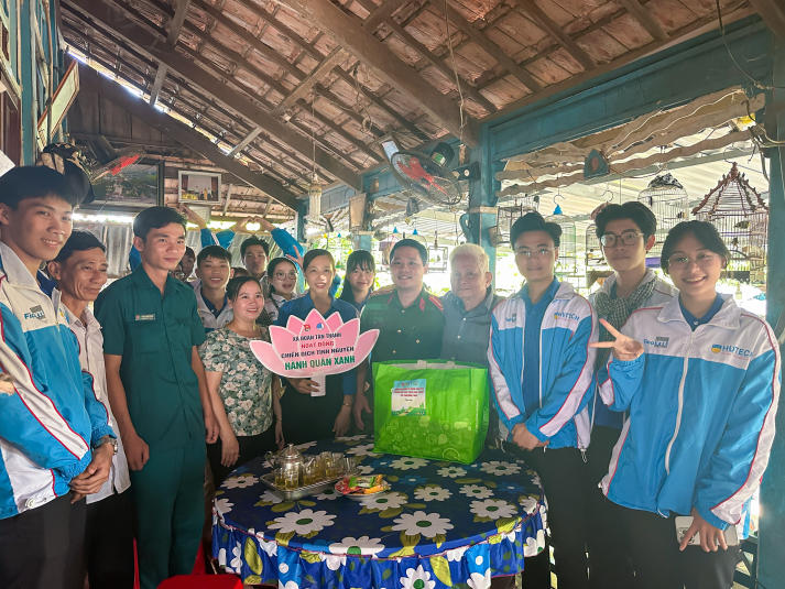 Chiến sĩ Mùa hè xanh HUTECH vun đắp lòng biết ơn, gìn giữ truyền thống dân tộc hướng về Ngày Thương binh - Liệt sĩ 85