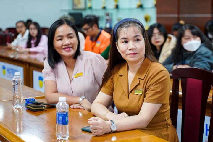 Sinh viên HUTECH nắm bắt cơ hội nghề nghiệp Tâm lý trong môi trường doanh nghiệp cùng chuyên gia 30