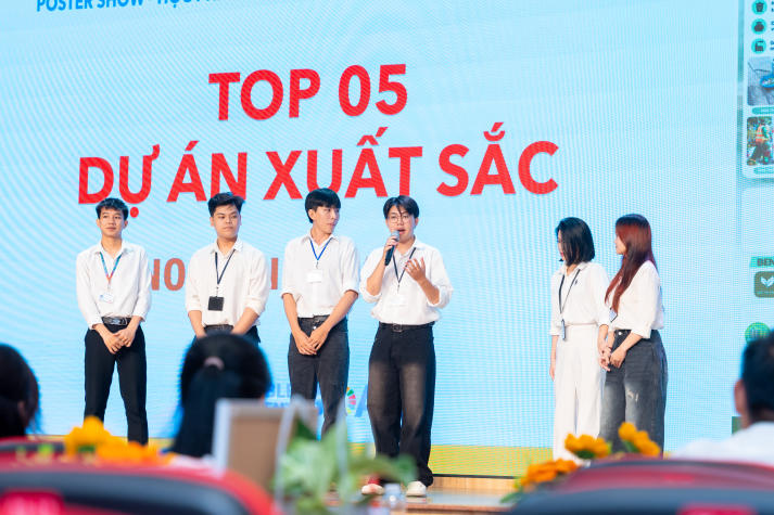 Sinh viên HUTECH “ươm” ý tưởng xanh từ những bài toán của thành phố 49