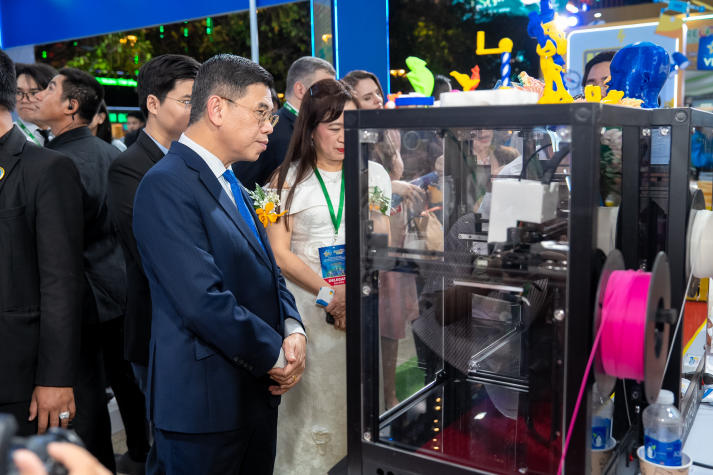 HUTECH booth makes an impression at GRECO 2025 with green innovation and industry 4.0 technologies 21