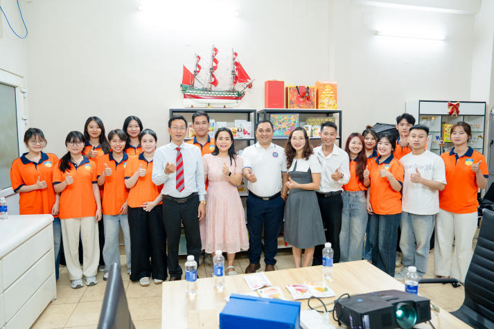 Gần 200 nhóm sinh viên HUTECH trải nghiệm, bồi dưỡng năng lực tại 65 doanh nghiệp 147