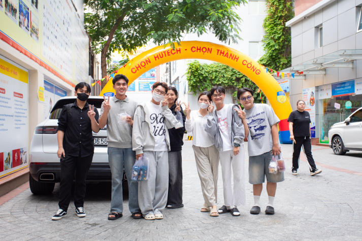 Văn minh học đường: Kỷ luật tạo nên nét đẹp sinh viên HUTECH 152