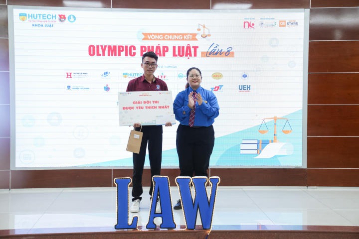 Sinh viên Khoa Luật HUTECH xuất sắc đạt ngôi vị Quán quân cuộc thi Olympic Pháp luật lần thứ 8 175