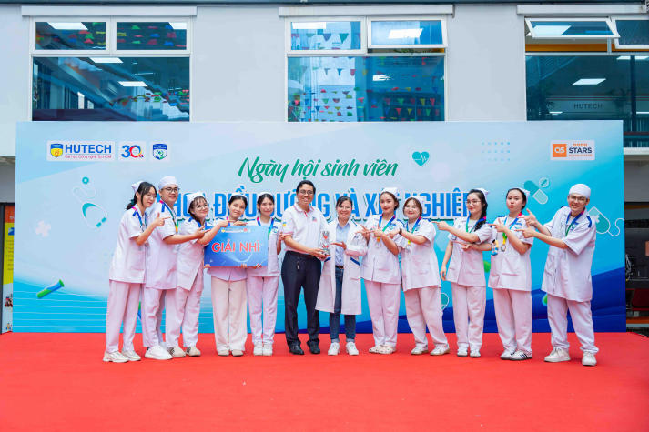 [Video] Sinh viên Khoa Điều dưỡng và Xét nghiệm rèn kỹ năng qua các hoạt động thực chiến 172