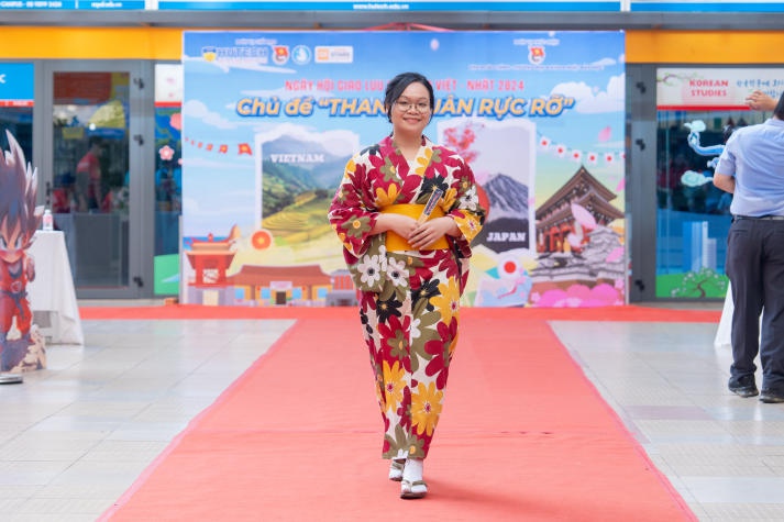 [Video] Sinh viên HUTECH hào hứng trải nghiệm Ngày hội giao lưu văn hóa Việt - Nhật 2024 172