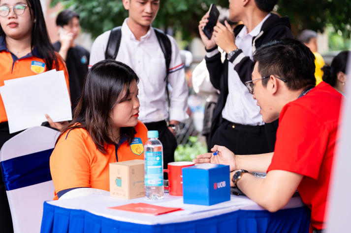 Hơn 7.000 cơ hội việc làm đón chờ sinh viên trong HUTECH Job Fair 2026 vào 07/5 tới 14