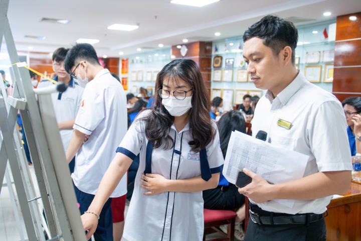 Học sinh các trường THPT chinh phục thử thách phát triển tư duy đổi mới sáng tạo cùng Viện Công nghệ Việt Nhật 138
