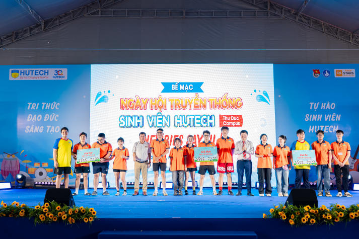 [Video] Ngày hội Truyền thống sinh viên Thu Duc Campus chính thức bế mạc, lưu dấu thanh xuân rực rỡ của HUTECH-ers 332