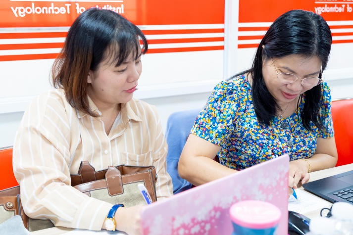 HUTECH tổ chức tập huấn “Tư duy thiết kế dự án” cho đông đảo CB-GV-NV trong và ngoài trường 77