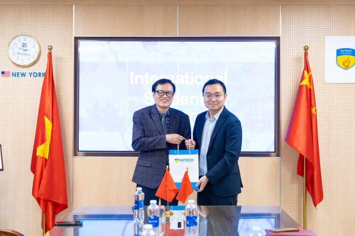 HUTECH đón tiếp và làm việc cùng Trường Đại học Bắc Kinh (Trung Quốc) 62