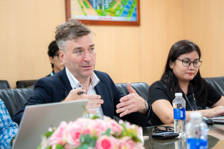 HUTECH thúc đẩy hợp tác chiến lược với National Geographic Learning trong chuyển đổi số giáo dục 46