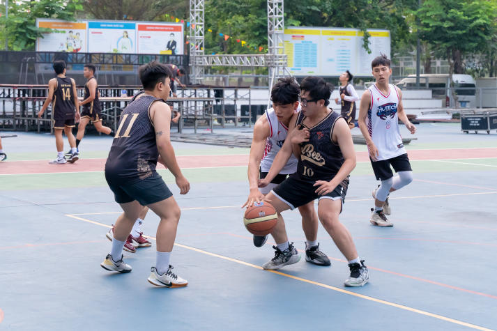 Giải thể thao chào đón tân sinh viên năm học 2025-2026 sắp trở lại với 4 môn thi đấu 177