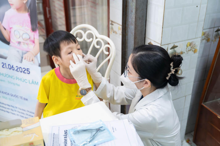 Cựu sinh viên và doanh nhân HUTECH viết tiếp hành trình nhân ái tại Mái ấm tình thương Phúc Lâm 55
