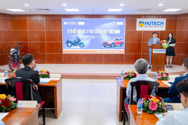 [Video] HUTECH nhận tài trợ xe máy thực hành và ký kết hợp tác cùng Công ty TNHH Việt Nam Suzuki 79