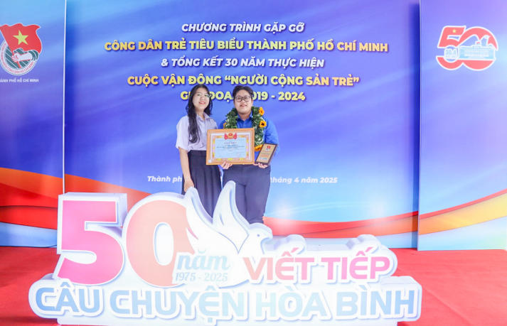 Gương Đảng viên trẻ tiêu biểu TP.HCM 2025 vinh danh đại diện HUTECH 52