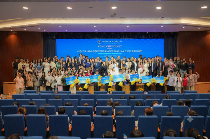 Sinh viên Khoa Nhật Bản học chinh phục giải thưởng tại Cuộc thi Hùng biện tiếng Nhật mở rộng lần thứ VI 4