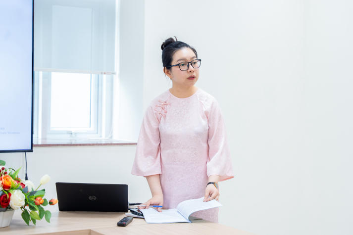 Bức tranh đa sắc về dạy và học tiếng Anh tại buổi bảo vệ luận văn/đề án Thạc sĩ ngành Ngôn ngữ Anh 51